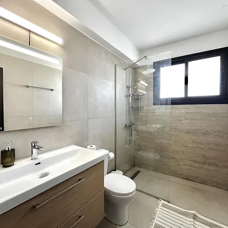Apartment Sealine Larnaka