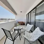 Sealine Larnaca