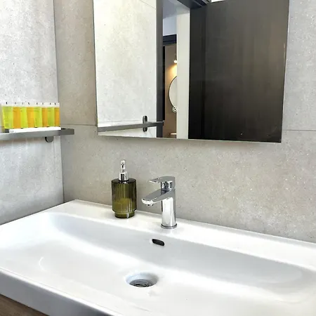 Sealine Apartament *