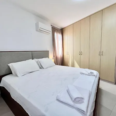 Sealine Apartament Larnaca